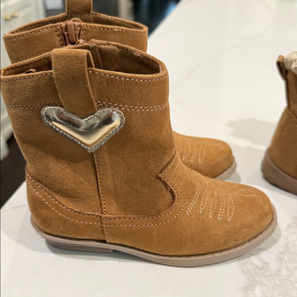 Old Navy Kids Tan Suede Boots with Metallic Heart Accent
